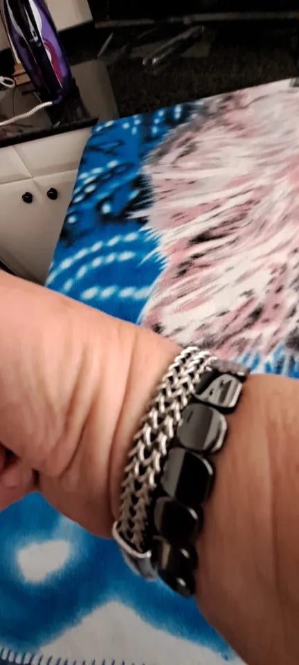 Customer photo review of Ferros® Hematite Bracelet