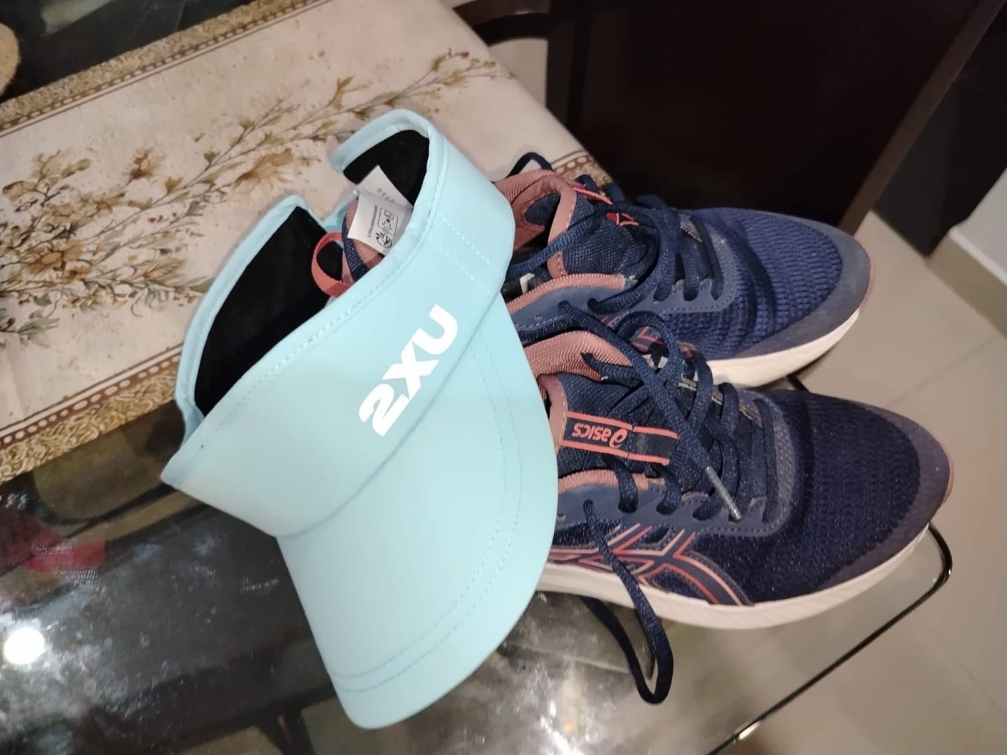 Customer photo review of 2XU Visera Run Broche Retro Blue White