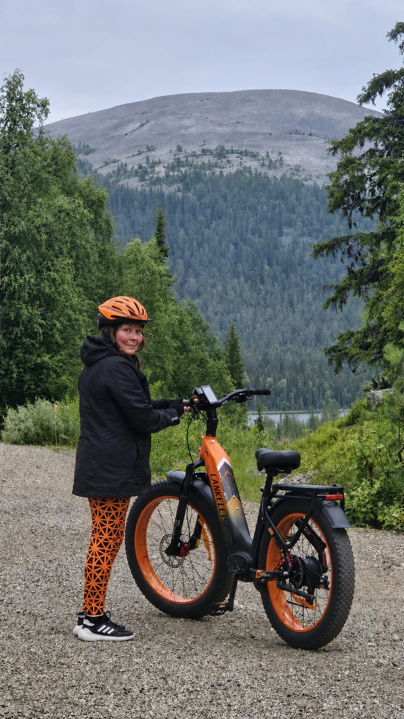 Customer photo review of Lankeleisi MG600 Plus 2025 Version 26" Fat Bike 960Wh All Terrain SUV E-Bike with Switchable Sensor 48V 20Ah Battery