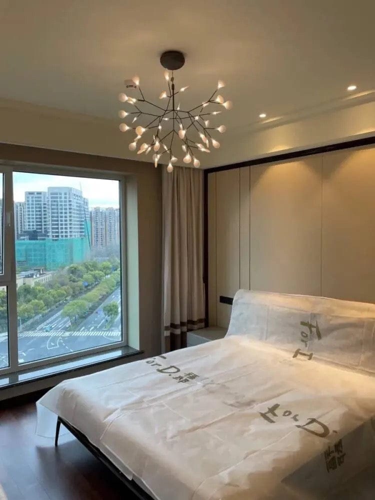 Customer photo review of Żyrandol firefly LED – nowoczesna lampa wisząca w stylu świetlika do salonu i jadalni | SCINTILLA