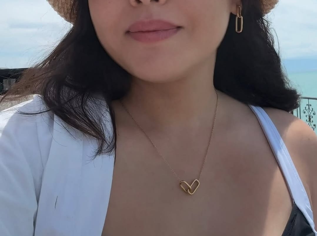 Customer photo review of Tiffany Necklace