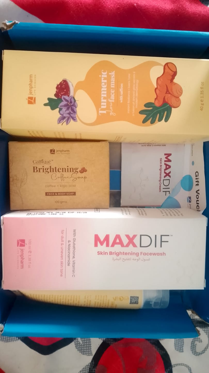 Customer photo review of Maxdif Facewash