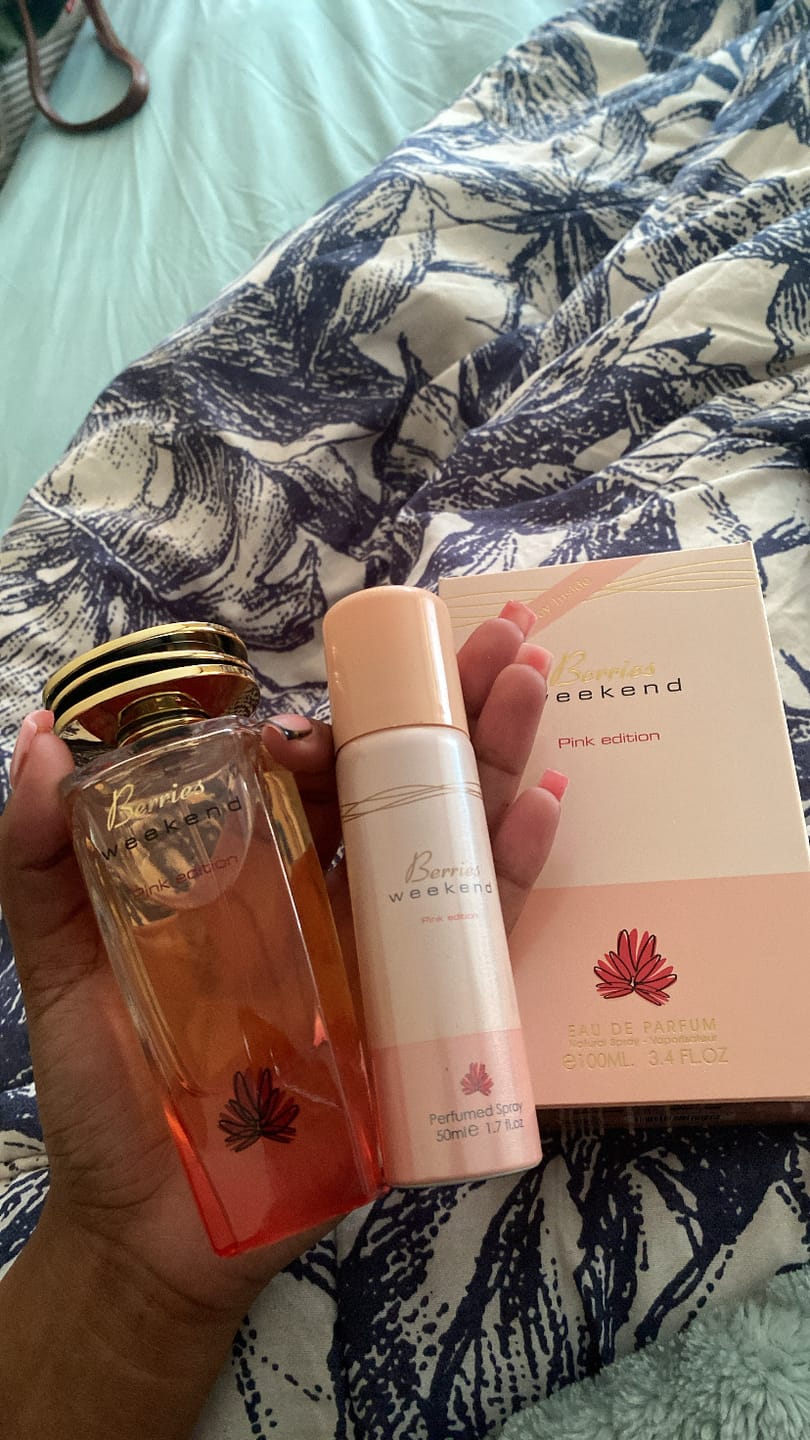 Customer photo review of Berries Weekend Pink Edition Eau De Parfum 100ml - Fragrance World