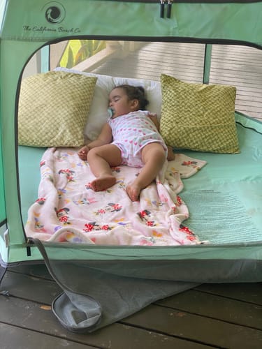 Customer photo review of Pop 'N Go® Playpen