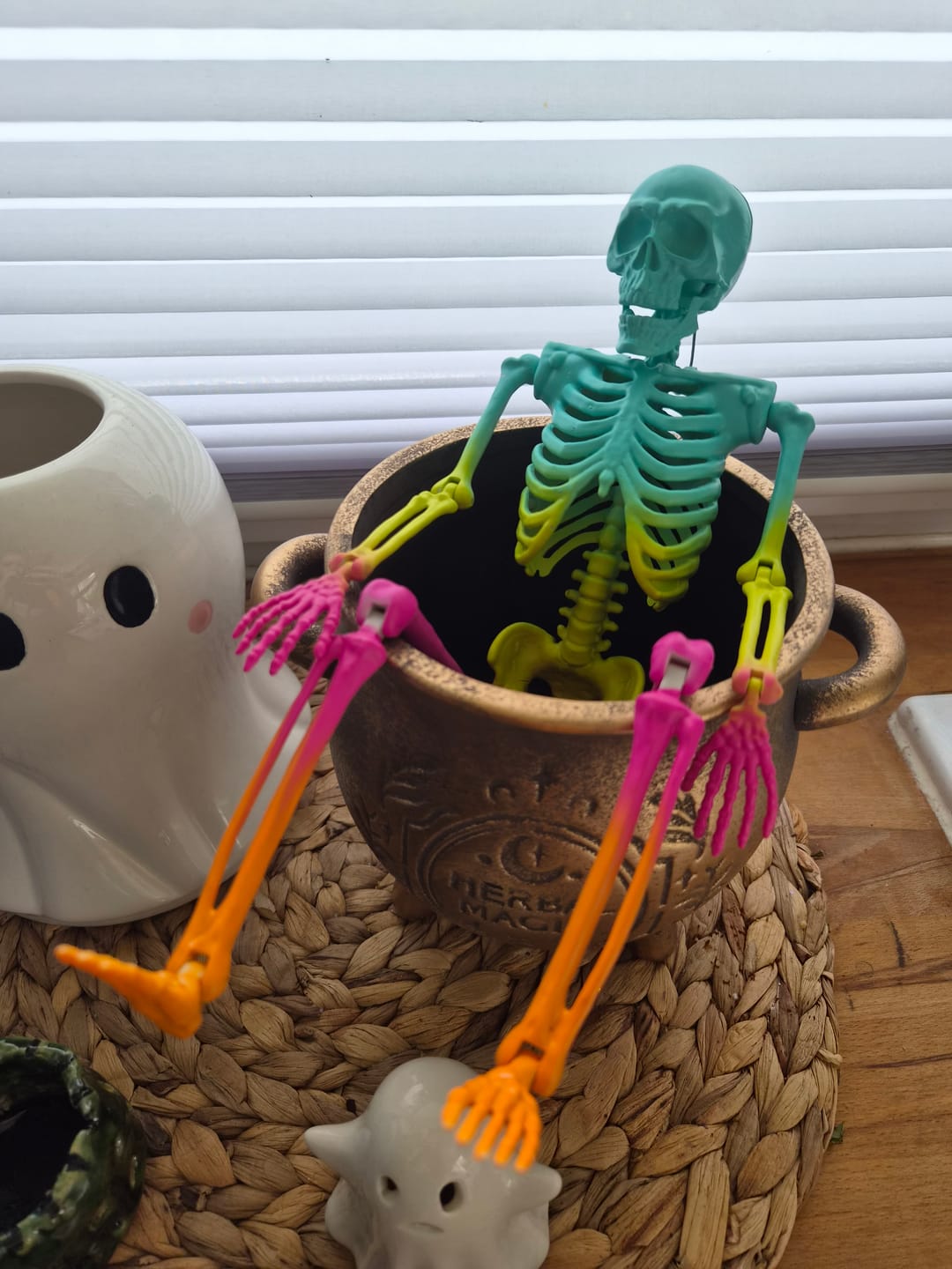 Customer photo review of Buntes Hängeskelett mit beweglichen Gelenken für Summerween