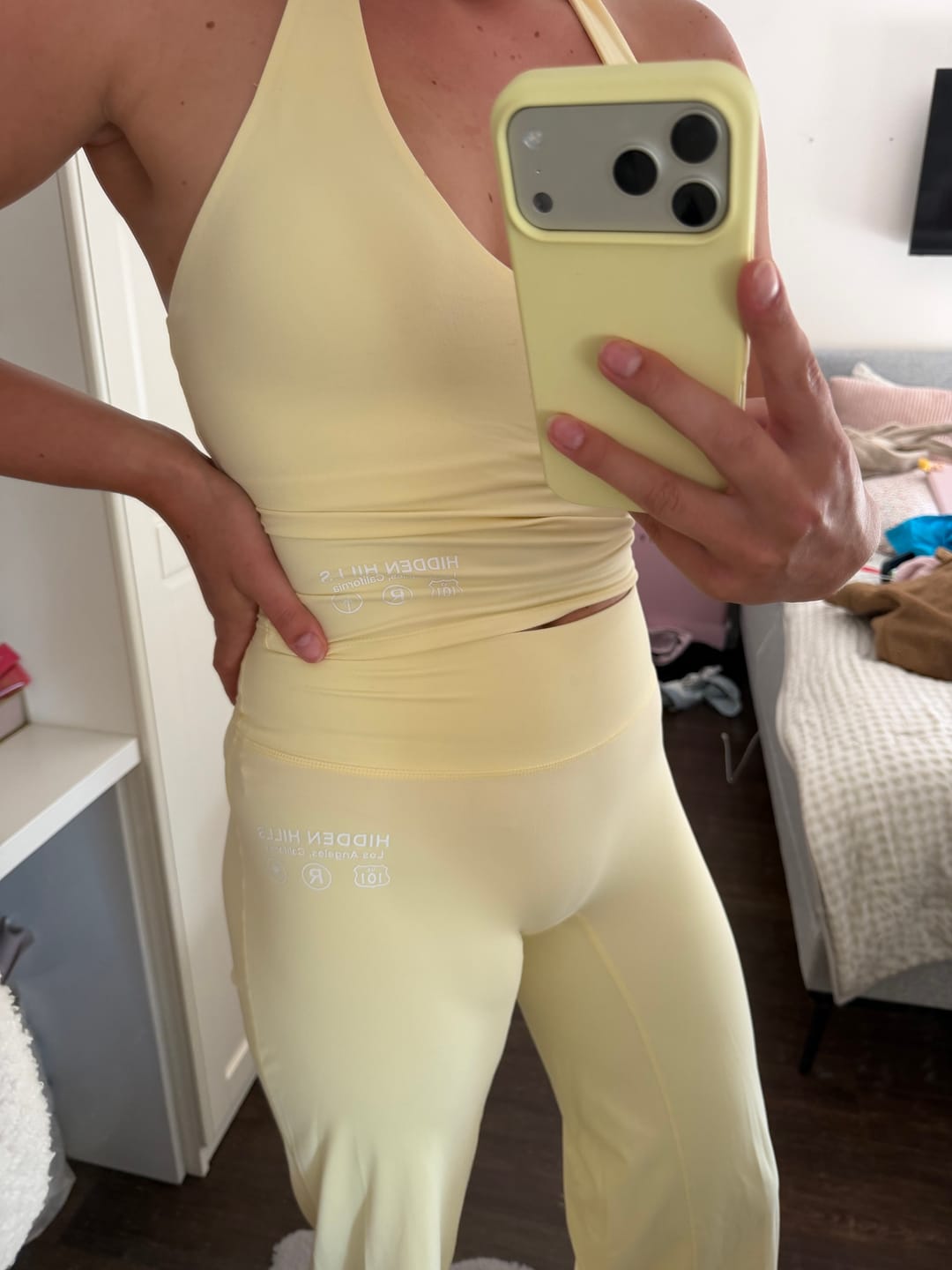 Customer photo review of ACTIVE STRAIGHT LEG PANTS BUTTER YELLOW