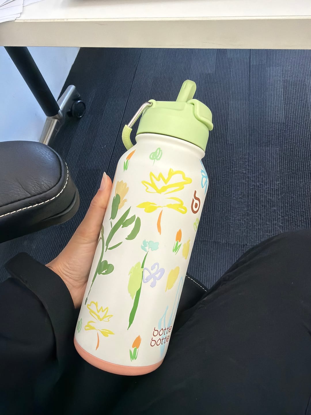 Customer photo review of Hydro X Bottle 32oz
