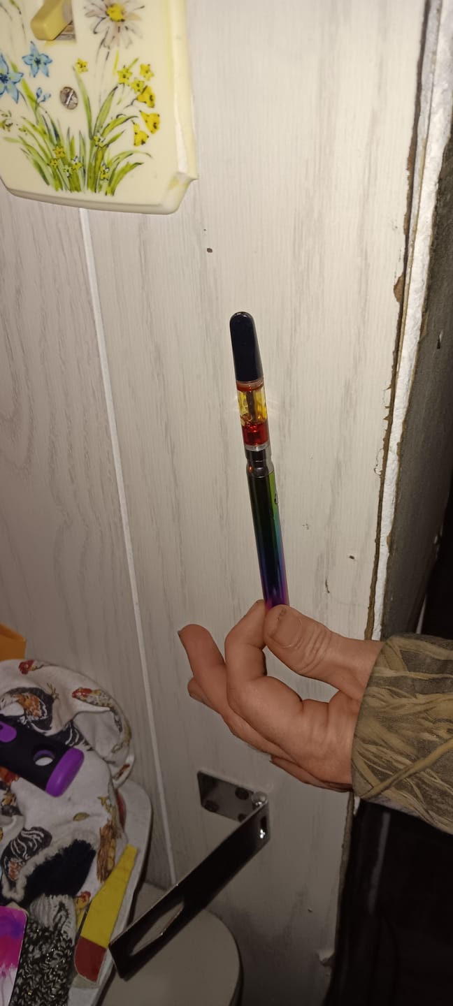 Customer photo review of 1 Gram HHC Vape Cartridge | Watermelon Zkittles - Indica