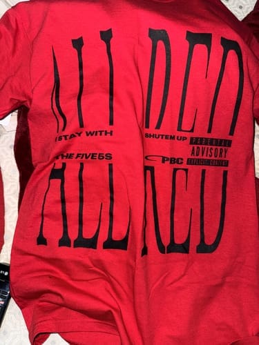 Customer photo review of YVL ALL RED LONSGLEEVE