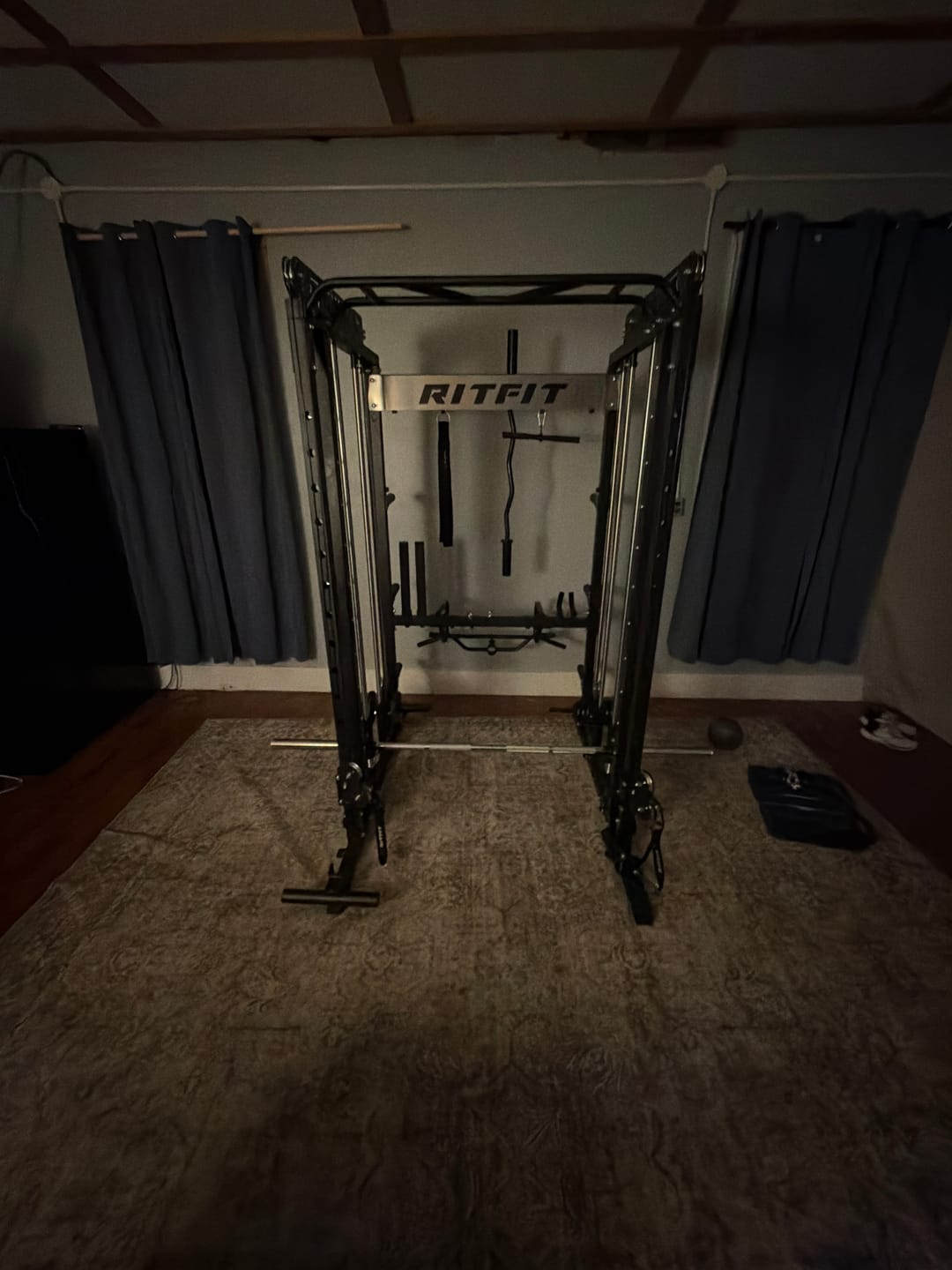Customer photo review of RitFit M1 PRO Multi-Functional Smith Machine with Cable Crossover System and Squat Rack for Home Gym
