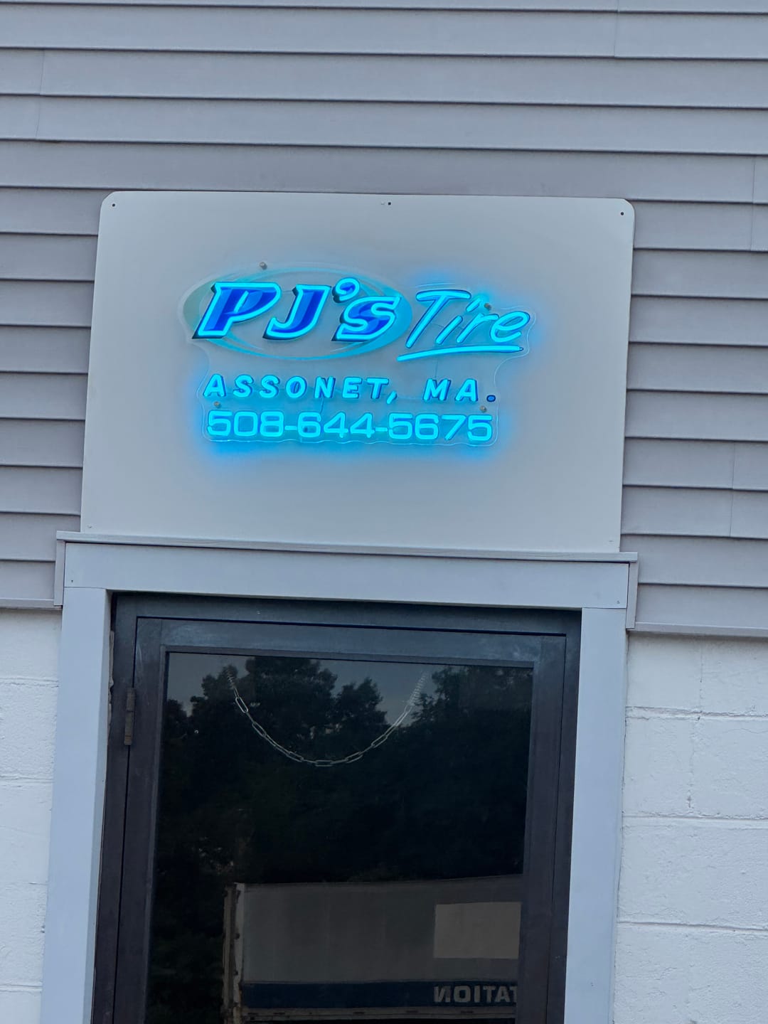 Customer photo review of PJ'S TIRE | LED NEON SIGN (OUTDOOR SIGN)