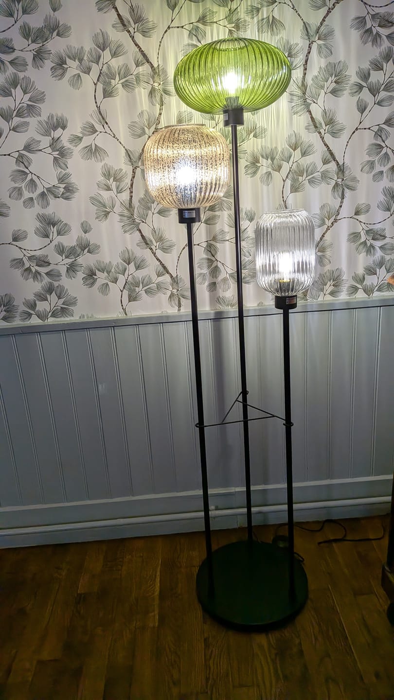 Customer photo review of Lampadaire en verre vintage CRISTALI | 3 luminaires à personnaliser