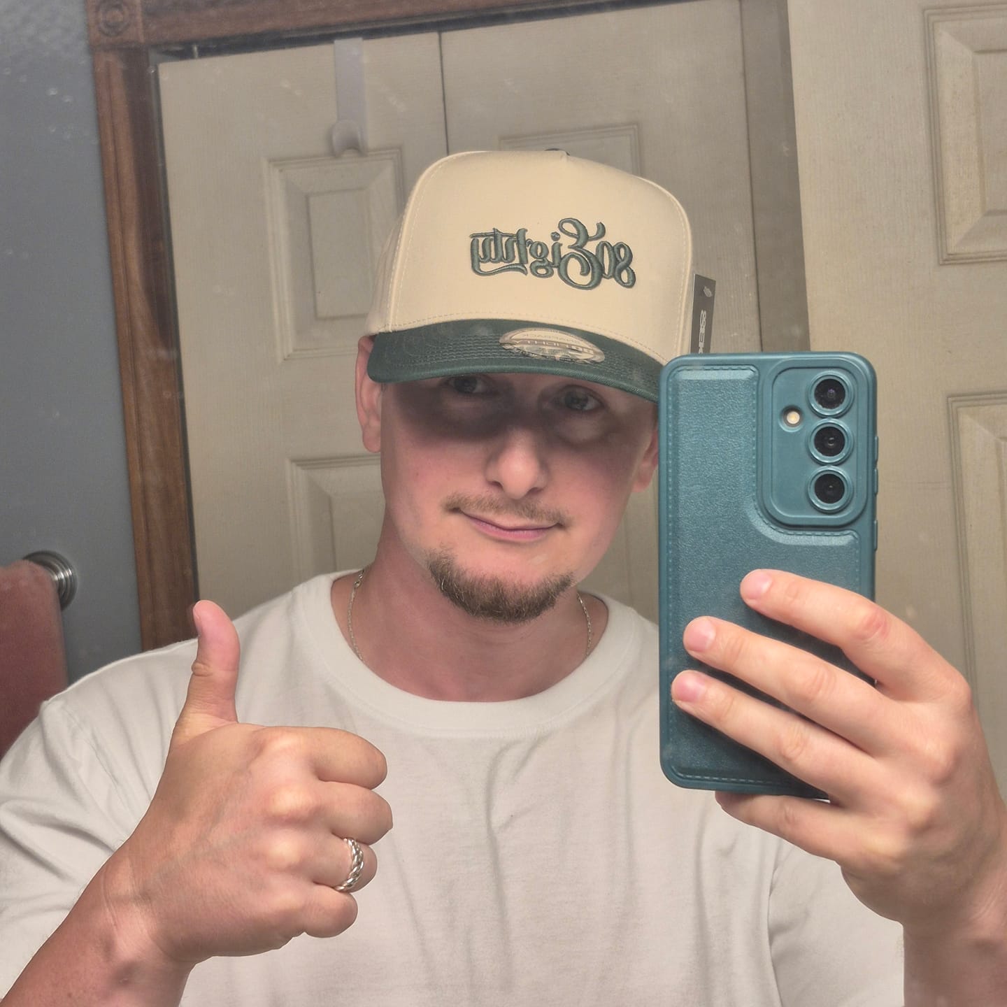 Customer photo review of 80Eighty® The Clover Hat
