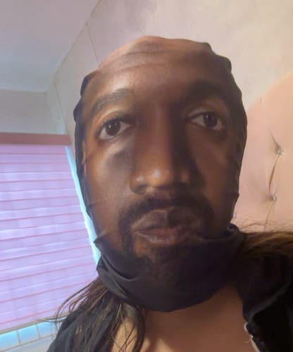 Customer photo review of Kanye West Mascara Realista