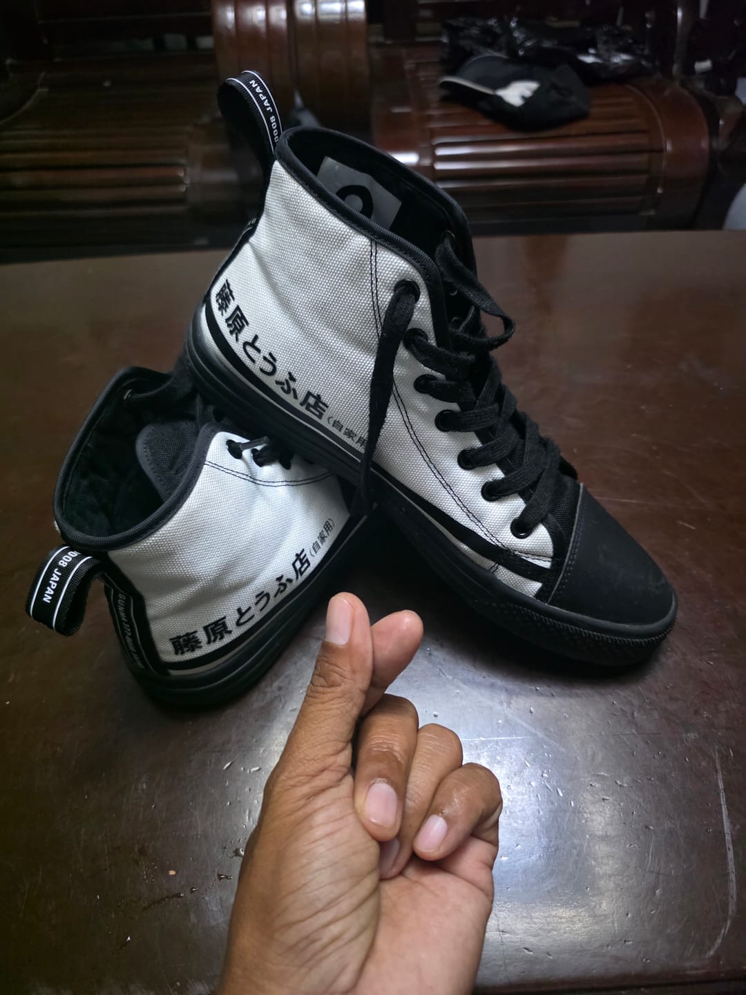 Customer photo review of HTXJPN Fuji2 High Top Sneakers