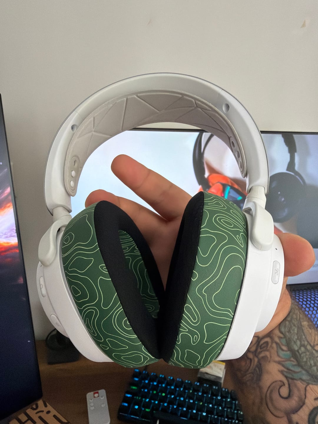Customer photo review of Wicked Cushions FreeZe Soğutma Jelli Kulaklık Pedleri - Arctis Nova Pro Wireless & Nova Elite