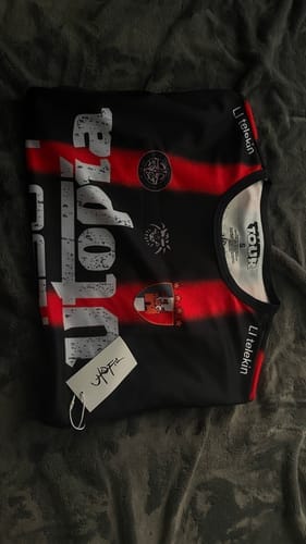 Customer photo review of Utopía Jerseys
