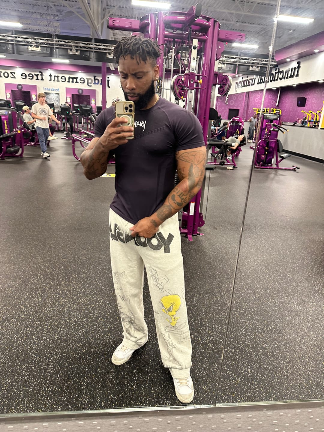 Customer photo review of 2183 - Looney Tunes Squad Sweats