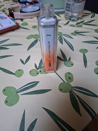 Customer photo review of Hayati Pro Max 4000 - Puff Jetable / Vape Disposable -  0% nicotine