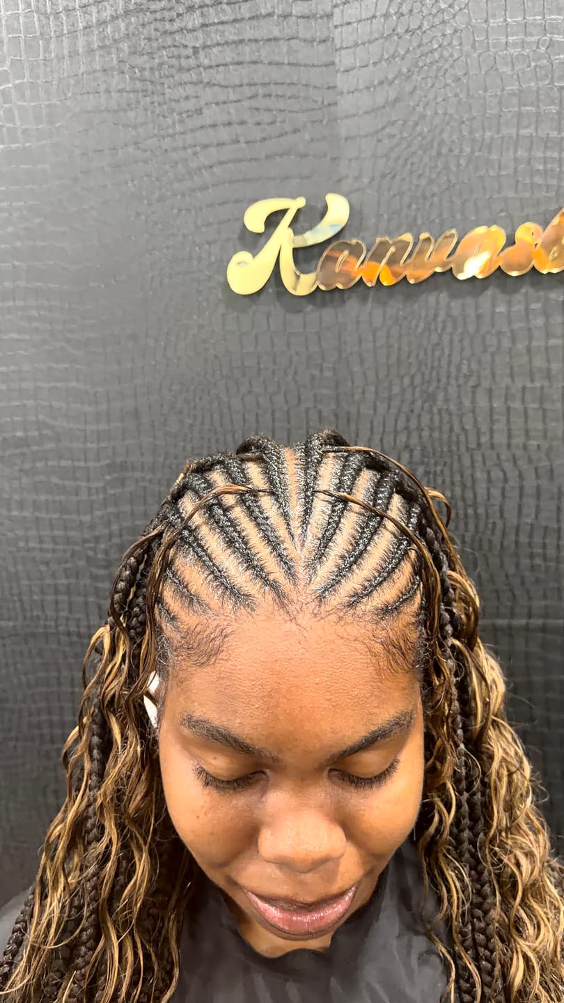 Customer photo review of #4/27/30 Mix Color Blend Loose Deep Wave Human Crochet Hair