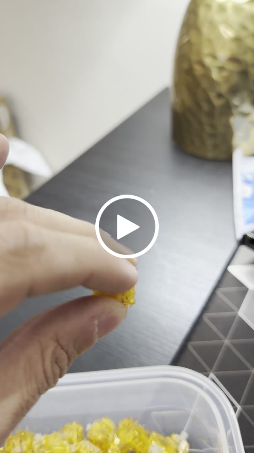 Customer video review of WINGTREE GOLDEN APPLE V2 TACTILE SWITCH FACTORY LUBED (10PCS)