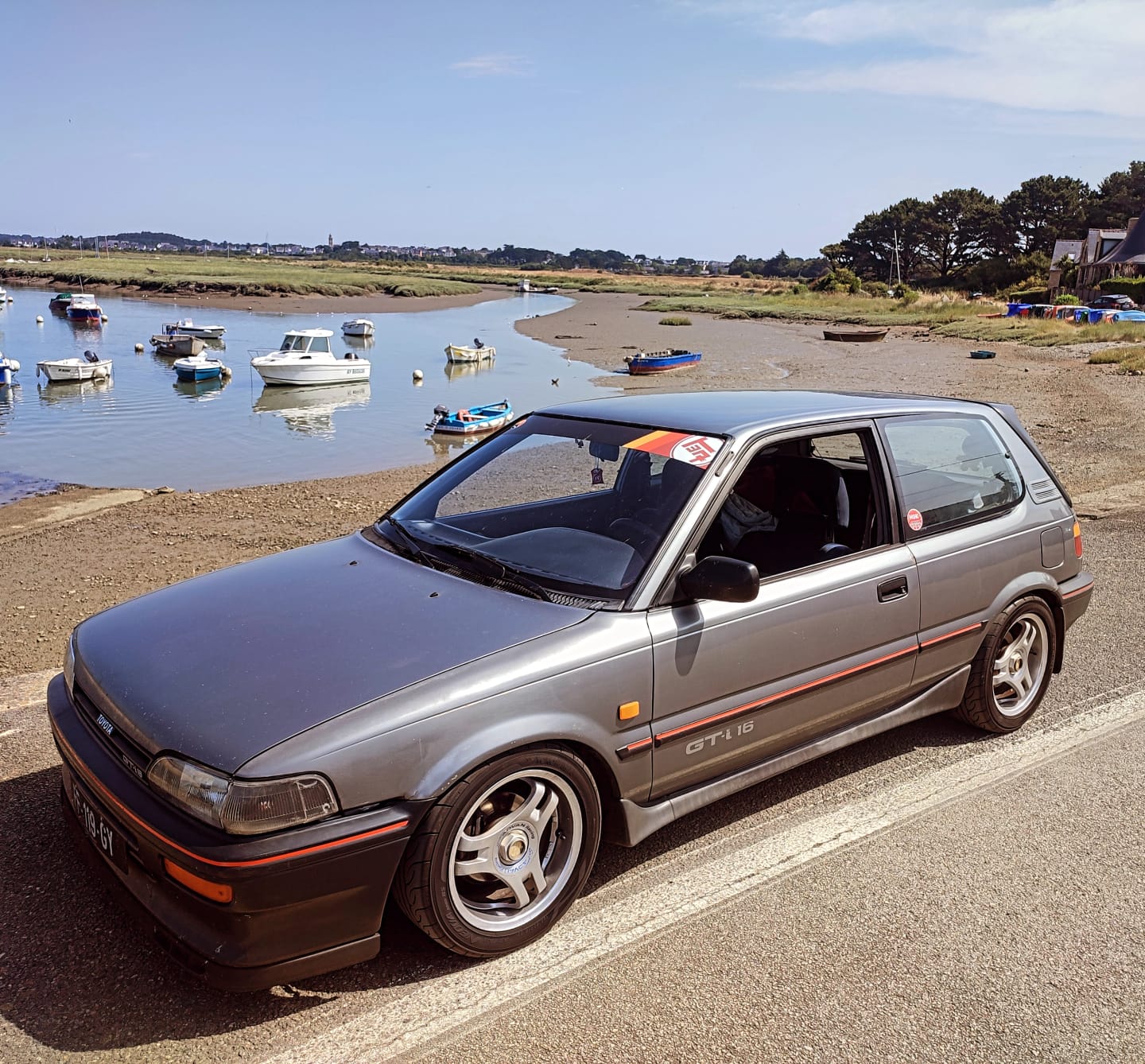 Customer photo review of Toyota Windshield Banner Decal Retro