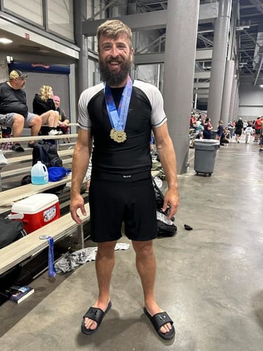 Customer photo review of Standard White Short Sleeve No-Gi Mens BJJ Rash Guard
