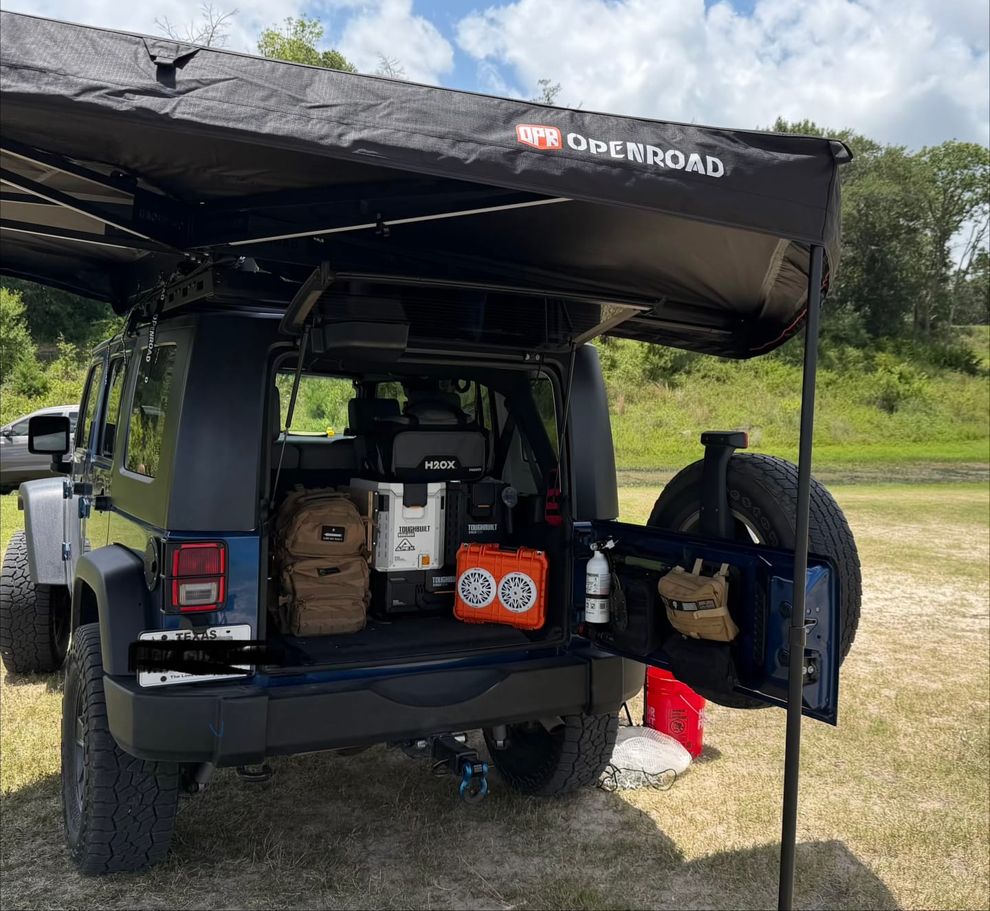 Customer photo review of OPENROAD  270 Free Standing Awning for Camping-Adventure Series