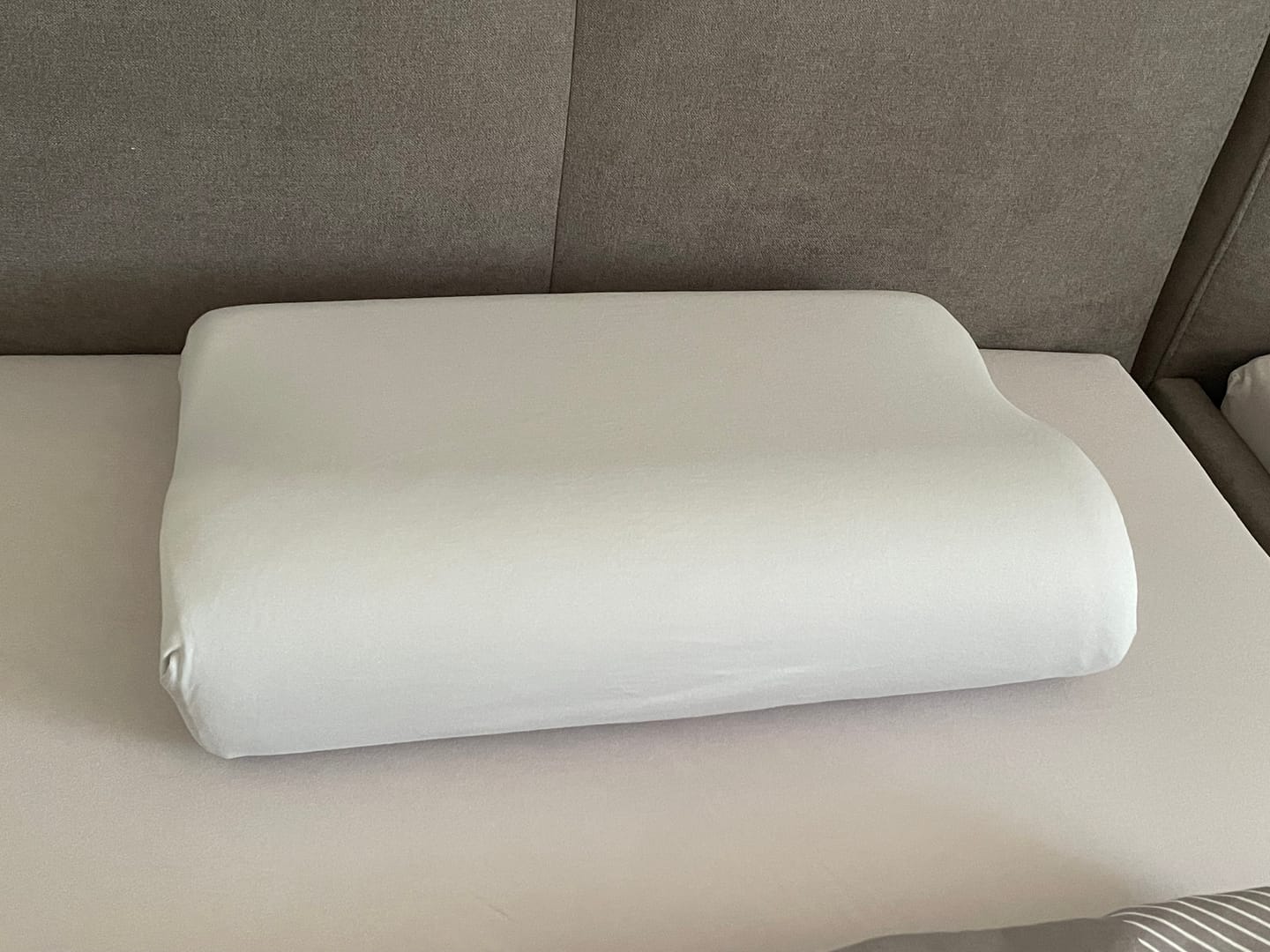 Customer photo review of Edda Lux Bezug passend für Tempur Original Nackenstützkissen, 50x31cm
