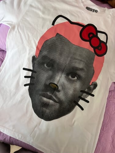 Customer photo review of Frank Ocean Kitty ><