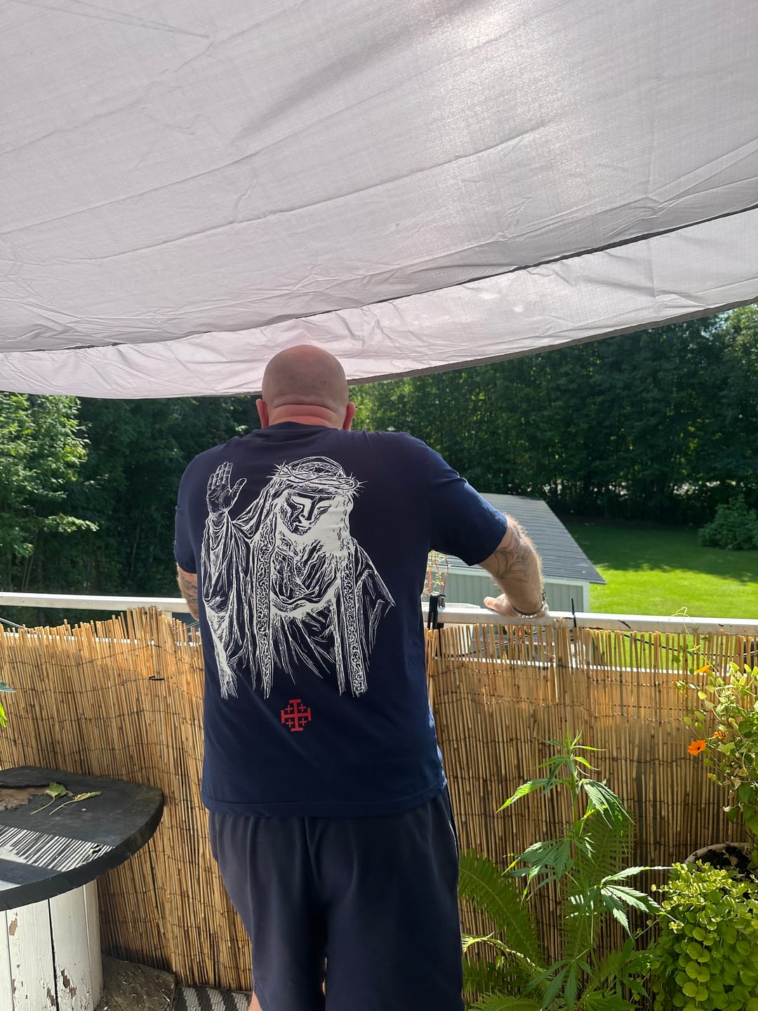 Customer photo review of DEUS VULT | Premium T-Shirt