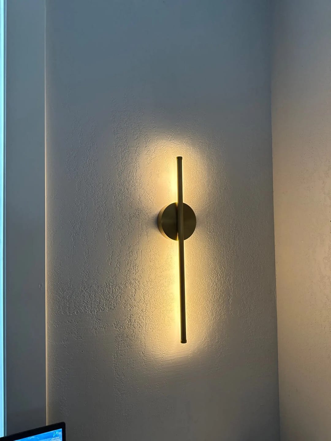 Customer photo review of Kinkiet LED bezprzewodowy – ładowana magnetyczna lampa ścienna do salonu i sypialni | LINEA