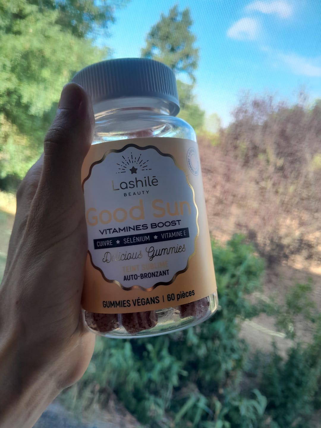 Customer photo review of Good Sun Auto-bronzant - 1 mois