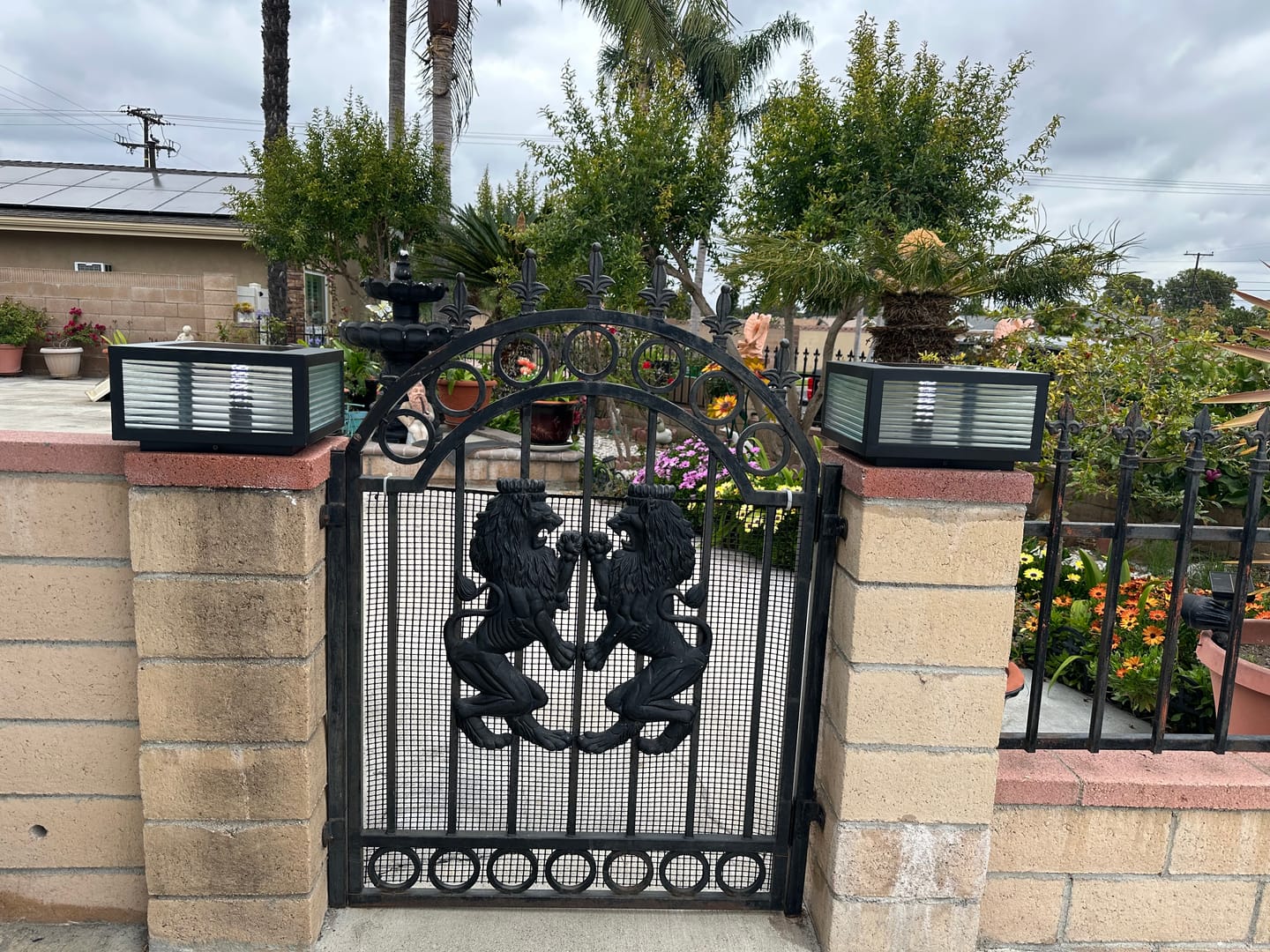 Customer photo review of Black Modern Rectangular Metal Outdoor Solar Pillar Light