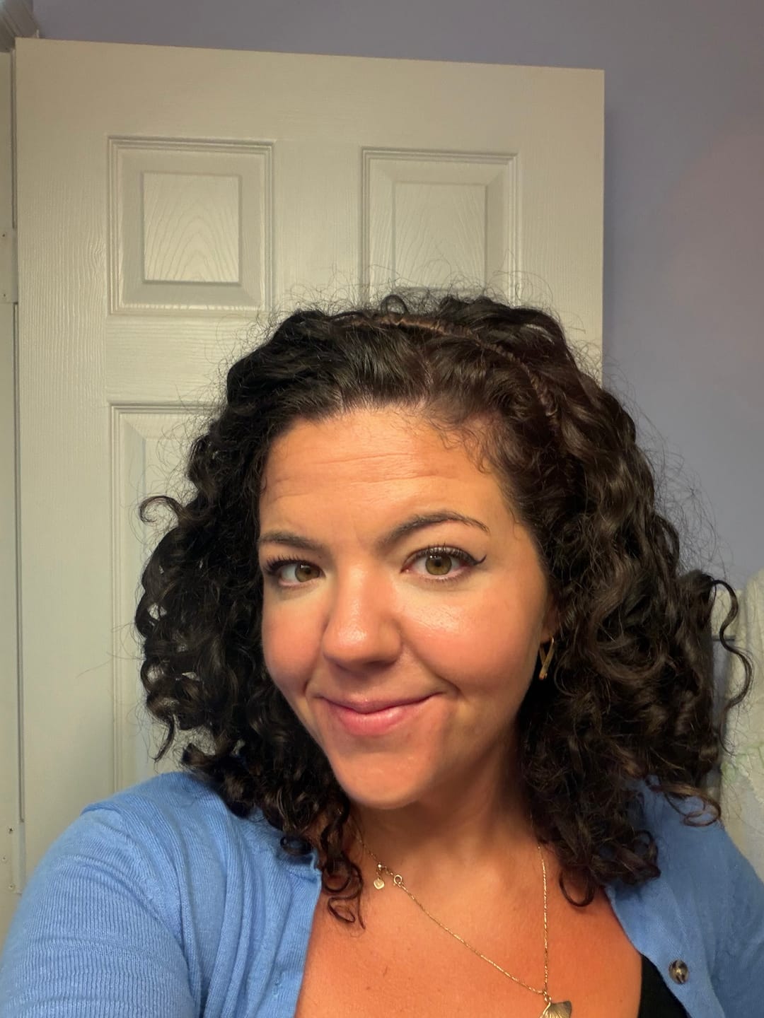 Customer photo review of Hair Match Comfort Curve™ Silk Headbands