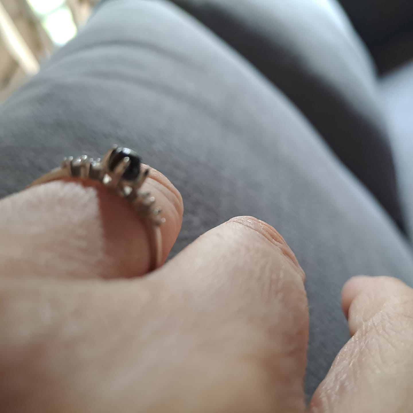 Customer photo review of Obsidian Ring - Perlenschliff rund
