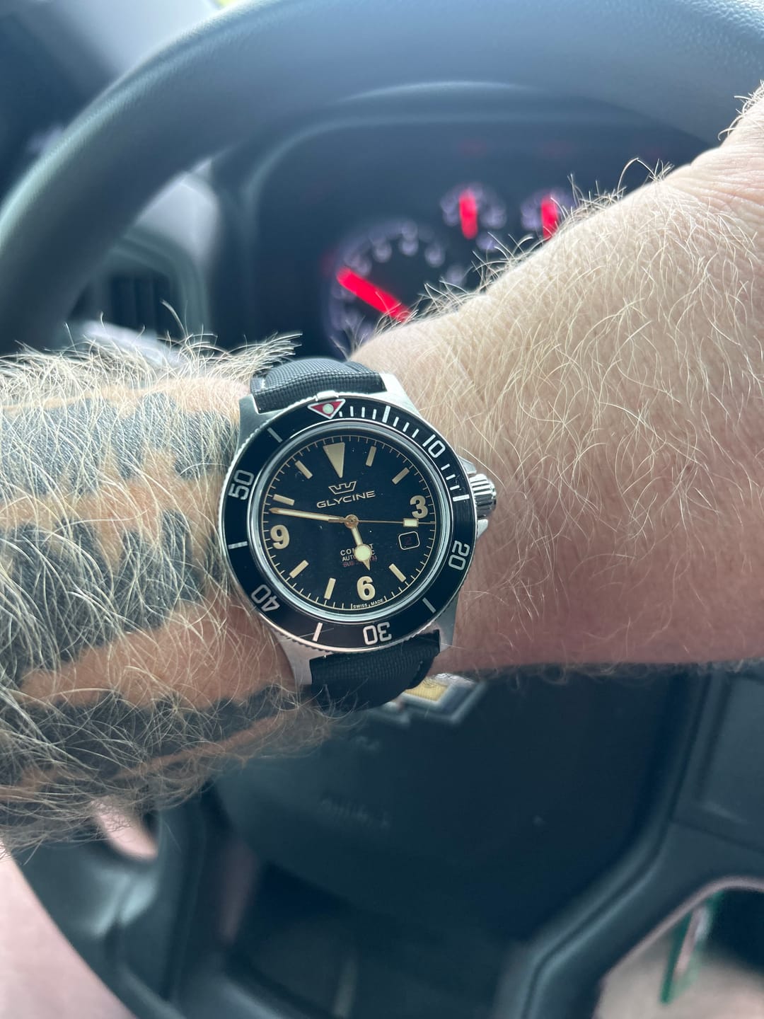 Customer photo review of Sailcloth Rubber Deploy - Black/White