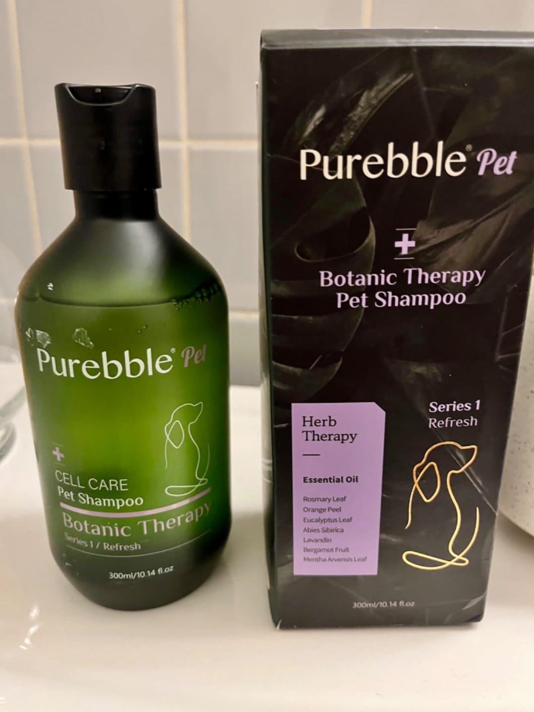 Customer photo review of Refresh Pet Botanic Therapy Shampoo