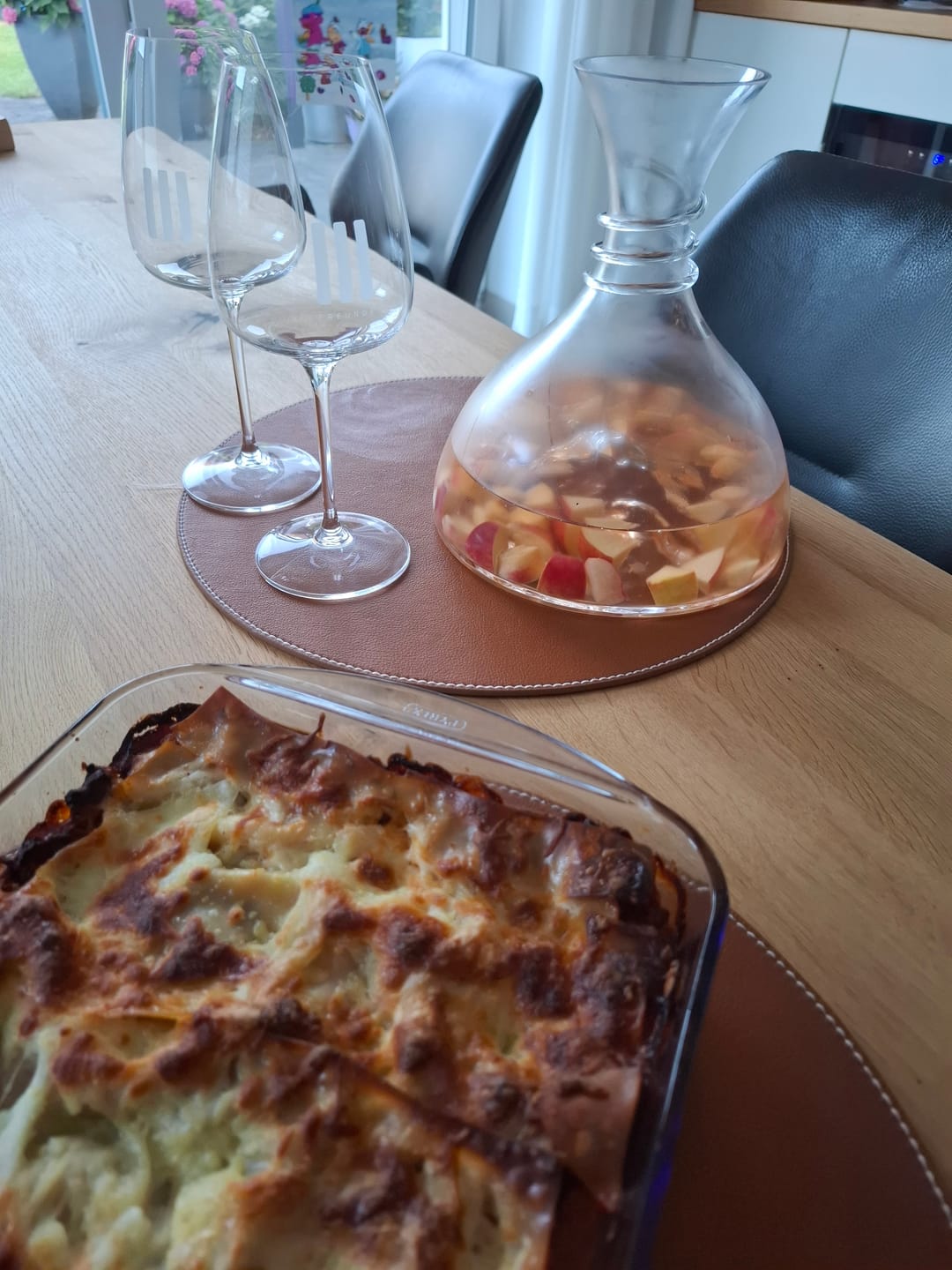 Customer photo review of Kristallglas-Weinkaraffe  – Schnelle Belüftung & kreatives Design | Perfekt für zu Hause und die Bar
