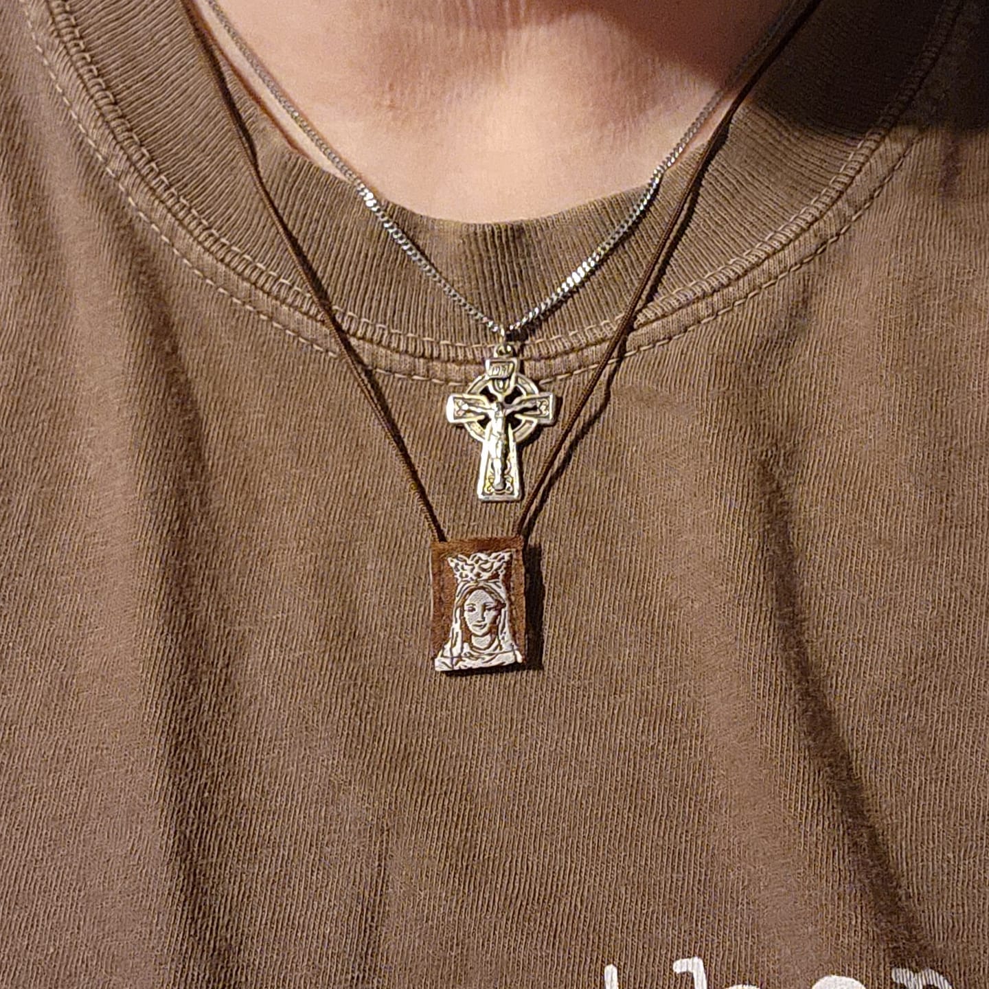 Customer photo review of OLMC Mini | Our lady of Mt. Carmel Premium Brown Scapular