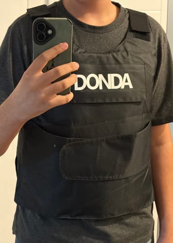 Customer photo review of DONDA VEST