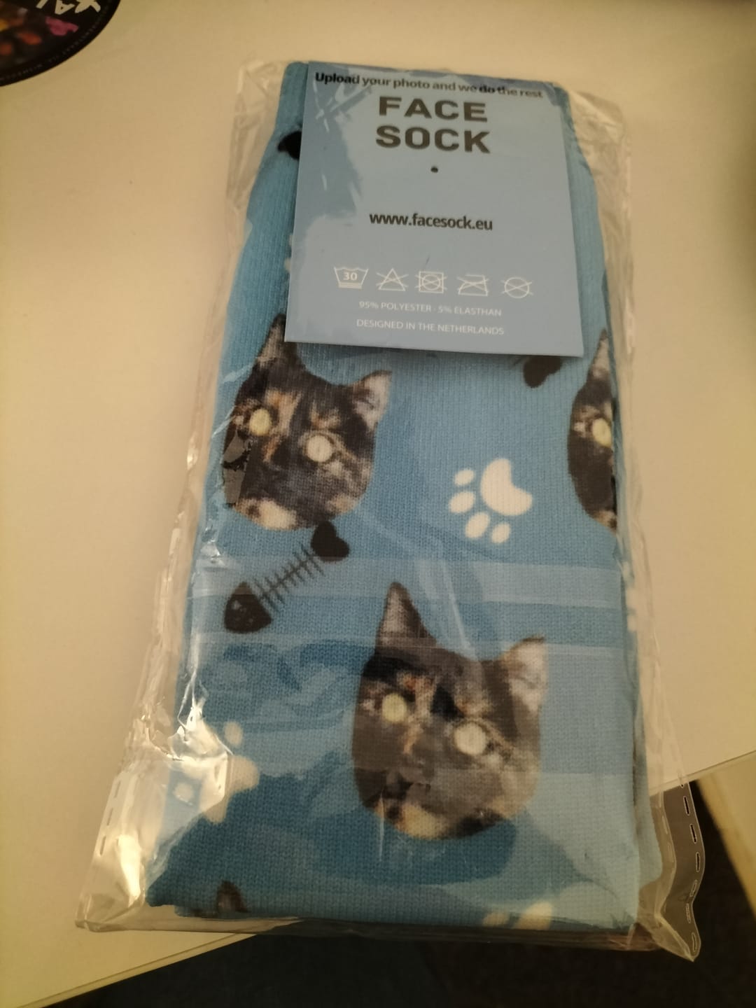 Customer photo review of FaceSock® | Custom Katten Sokken Met Foto