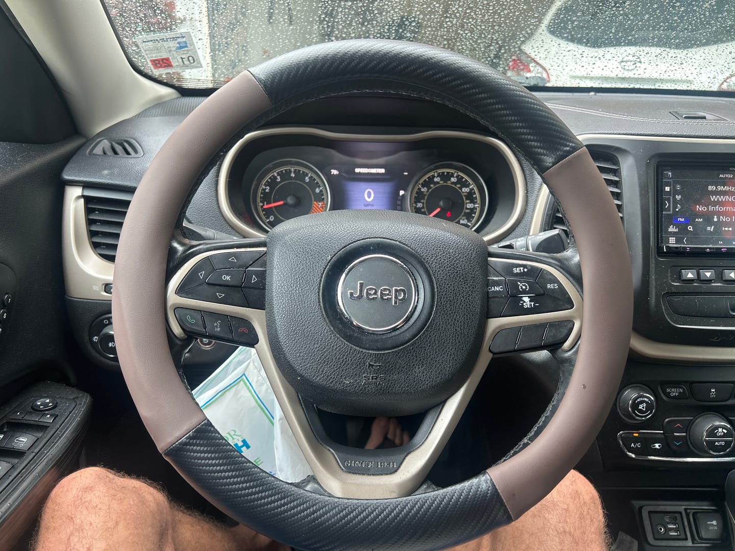 Customer photo review of Car Steering Wheel Cover, Custom For Your Cars, Leather Nonslip 3D Carbon Fiber Texture Sport Style Wheel Cover, Interior Modification for All Car Accessories JE18992