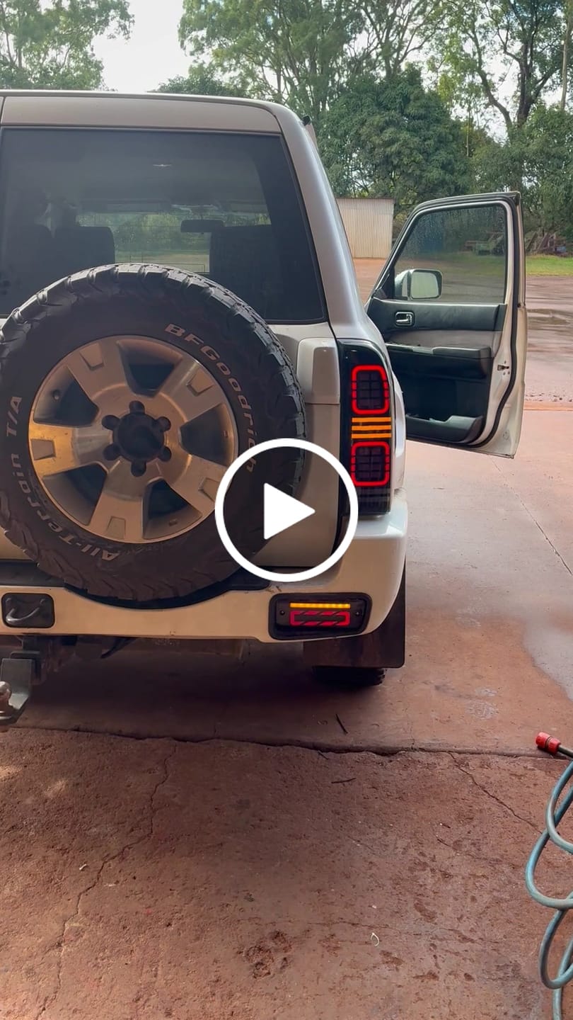 Customer video review of Nissan Patrol GU Y61 LED Tail Light Bundle