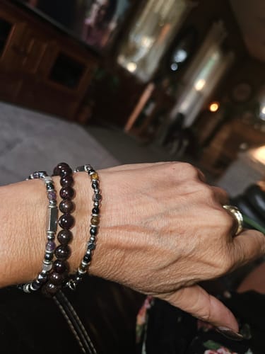 Customer photo review of Selavra Garnet Bracelet