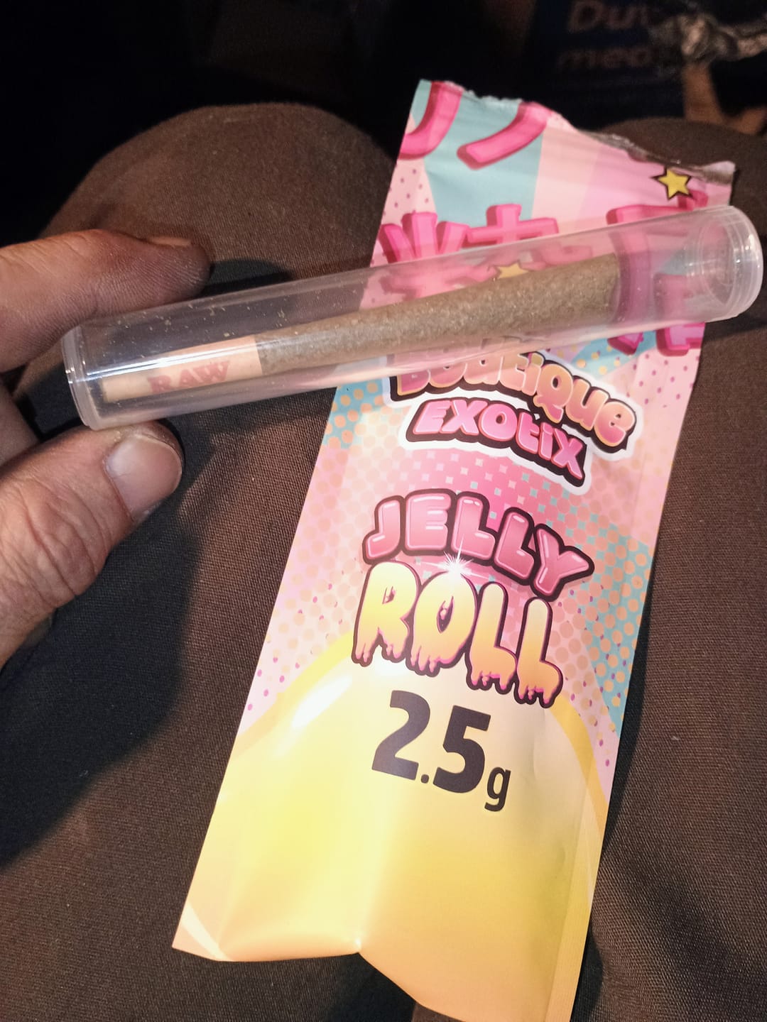 Customer photo review of Boutique Exotics - Jelly Roll - 2.5G Pre-Roll