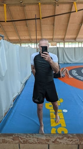 Customer photo review of Standard White Short Sleeve No-Gi Mens BJJ Rash Guard