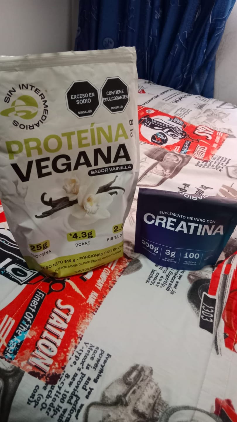 Customer photo review of BCAAs sabor Limón - Mandarina (2:1:1)