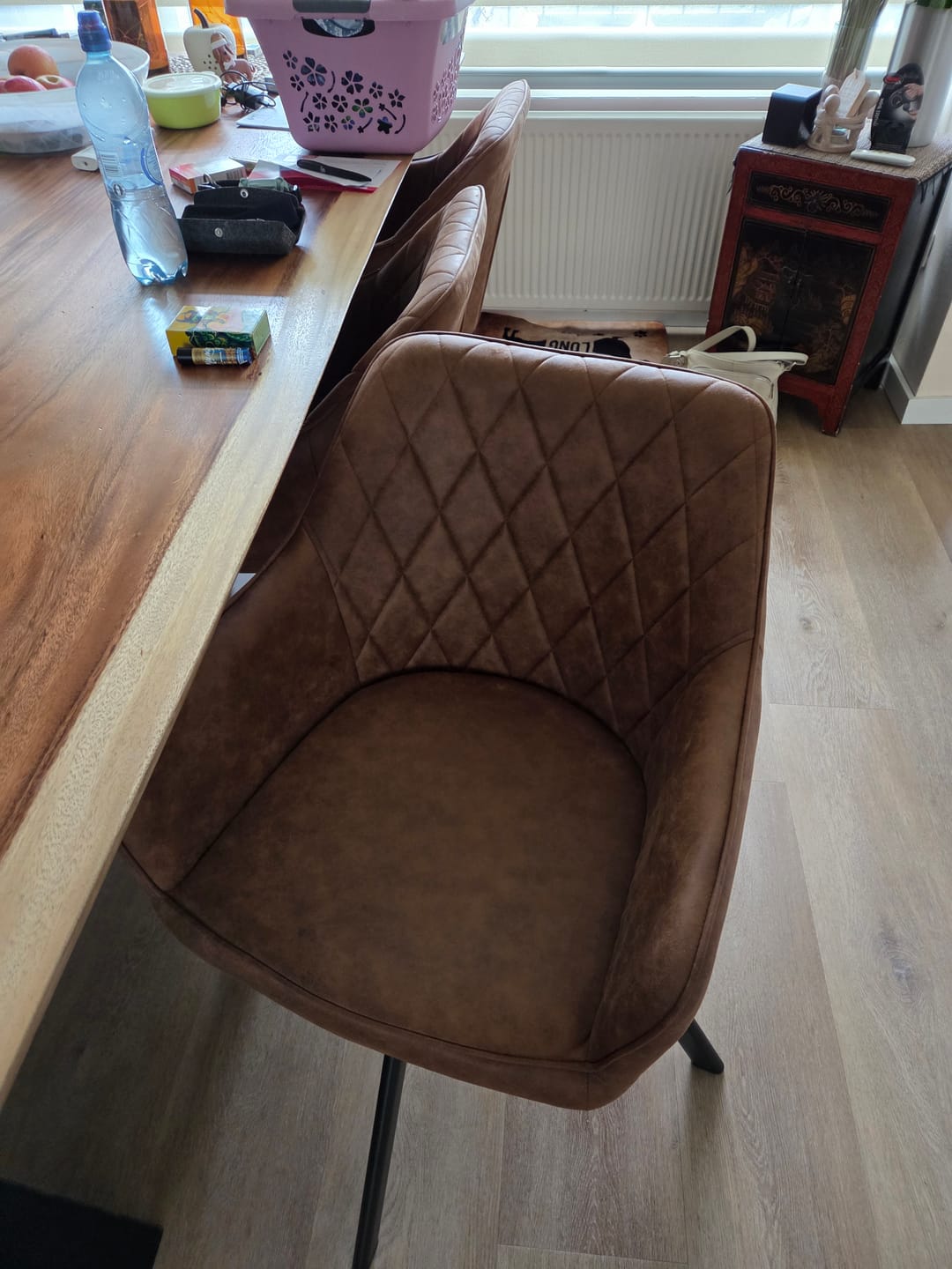 Customer photo review of Brione Draaibare Eetkamerstoel - Cognac