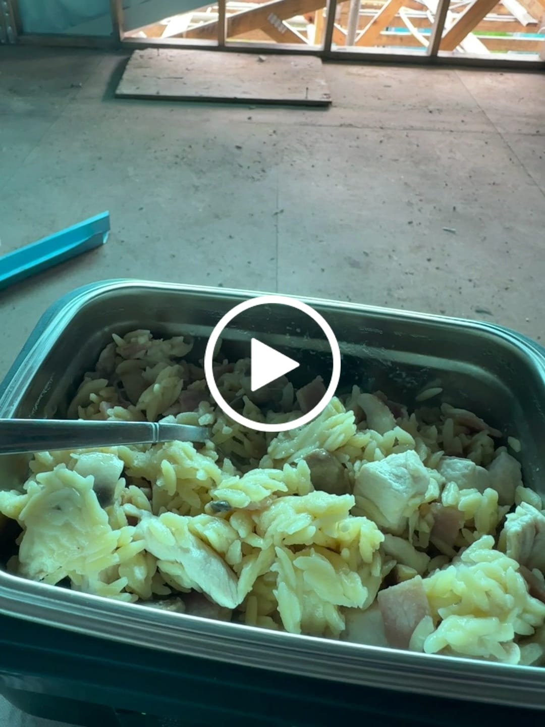 Customer video review of Explorer Heating Lunchbox™ - Portable And Convenient